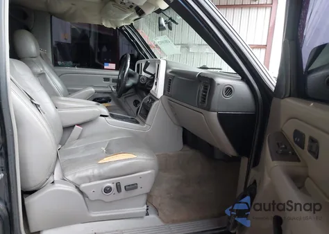 2005 Chevrolet Tahoe Lt из США, поврежденный, VIN 1GNEC13T05R134770